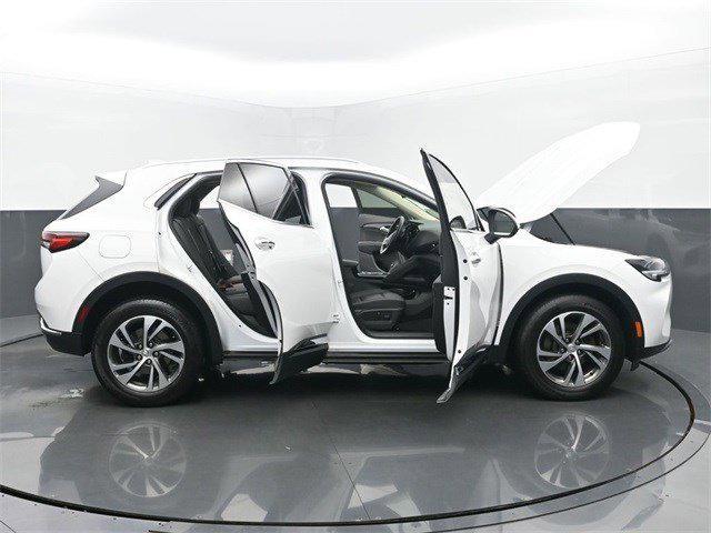 Photo of 2023 Summit White Buick Envision
