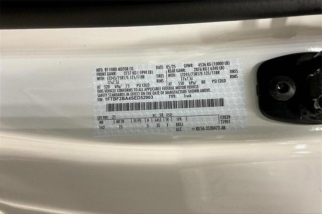 Photo of 2025 Oxford White Ford F-250