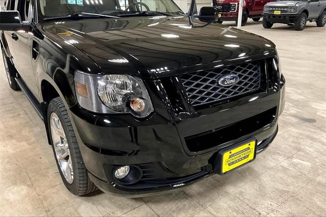 Photo of 2010 Black Ford Explorer Sport Trac