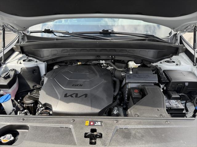 Photo of 2022 Gray Kia Telluride
