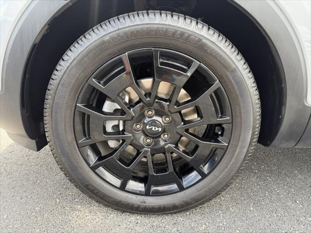 Photo of 2022 Gray Kia Telluride