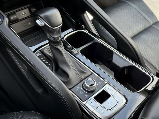 Photo of 2022 Gray Kia Telluride