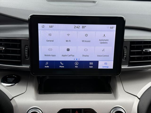 Photo of 2023 White Ford Explorer