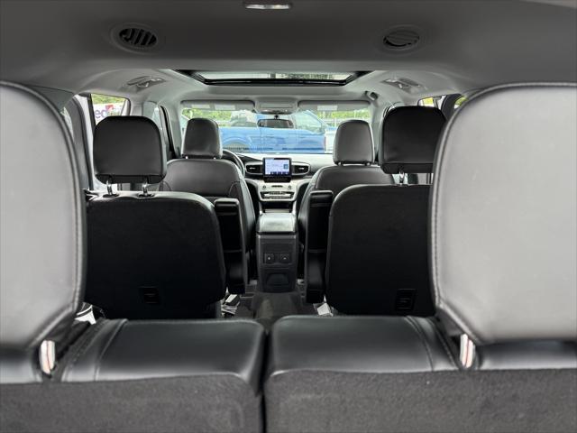 Photo of 2023 White Ford Explorer