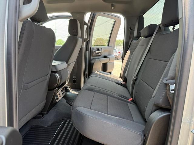 Photo of 2024 Gray Chevrolet Silverado 2500