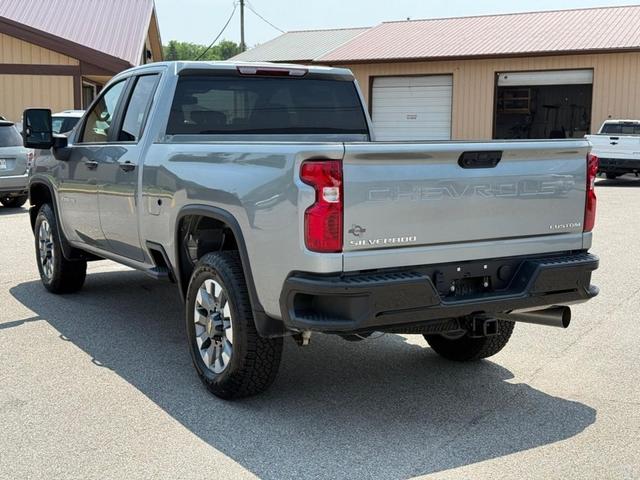 Photo of 2024 Gray Chevrolet Silverado 2500