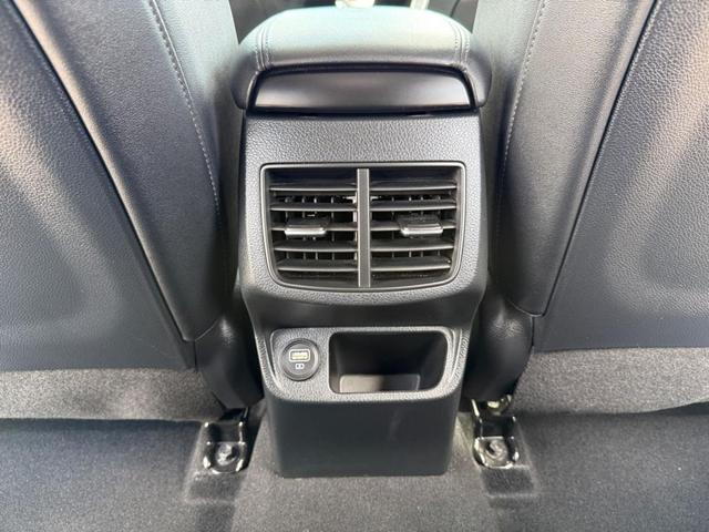 Photo of 2023 Gray Kia Seltos