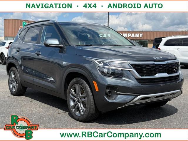 Photo of 2023 Gray Kia Seltos