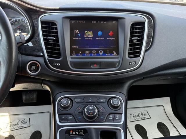 Photo of 2015 Black Chrysler 200