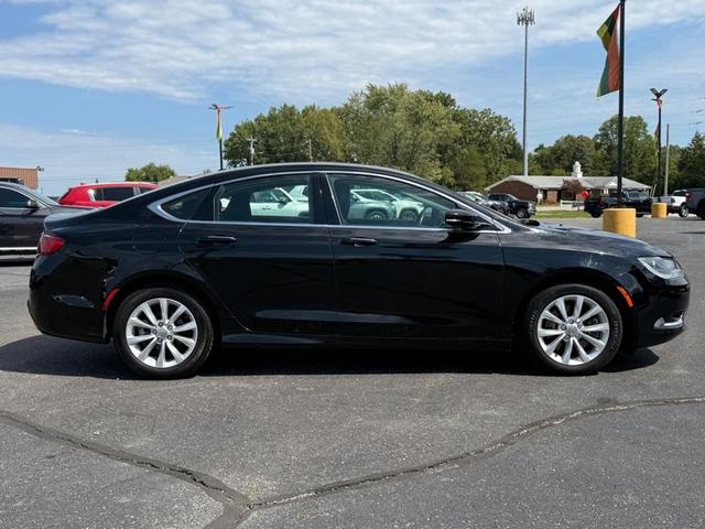 Photo of 2015 Black Chrysler 200
