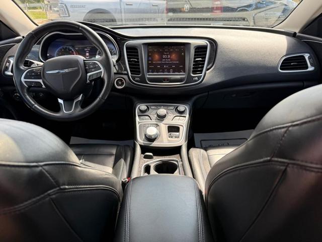 Photo of 2015 Black Chrysler 200