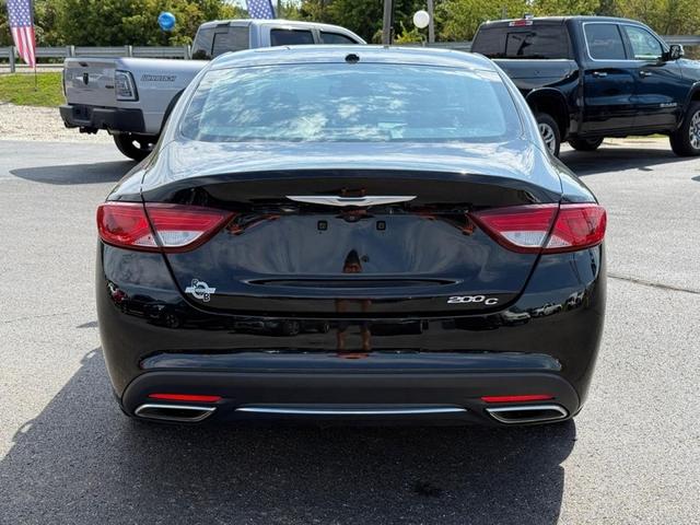 Photo of 2015 Black Chrysler 200