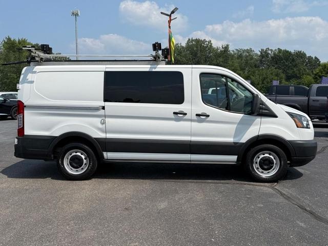Photo of 2019 White Ford Transit-150