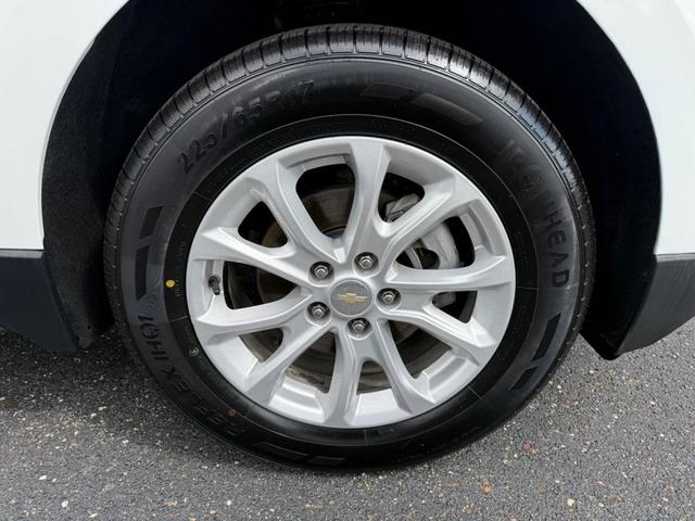 Photo of 2020 White Chevrolet Equinox