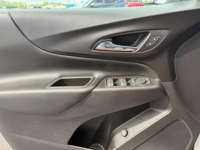 Photo of 2020 White Chevrolet Equinox