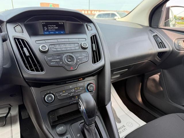 Photo of 2018 Gray Ford Focus