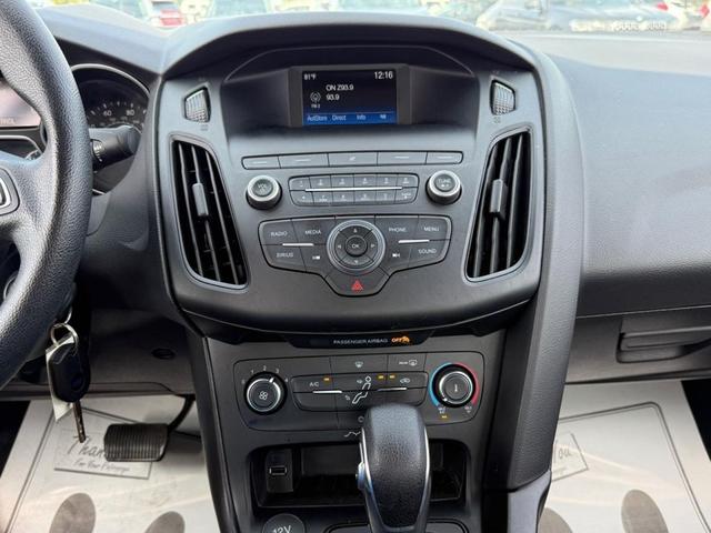 Photo of 2018 Gray Ford Focus