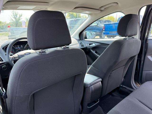 Photo of 2018 Gray Ford Focus