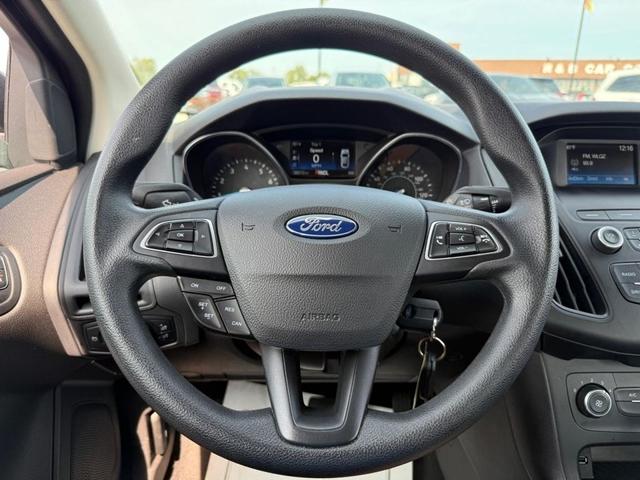 Photo of 2018 Gray Ford Focus