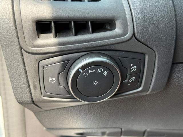 Photo of 2018 Gray Ford Focus