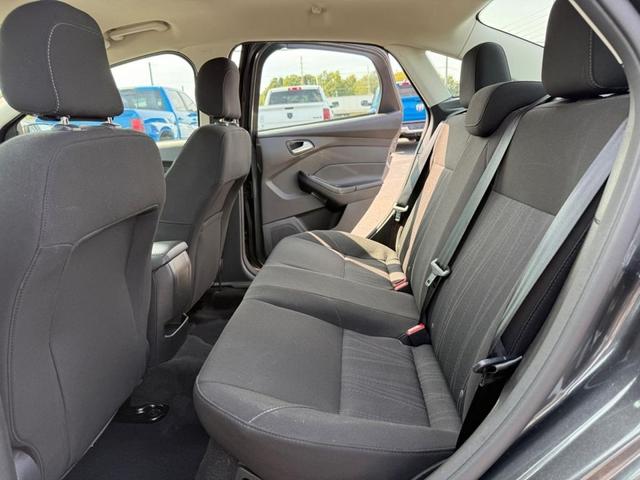 Photo of 2018 Gray Ford Focus