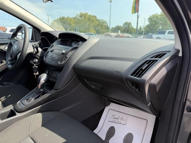 Photo of 2018 Gray Ford Focus