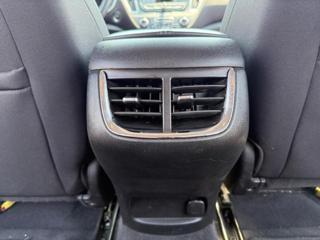 Photo of 2022 Black Chevrolet Malibu