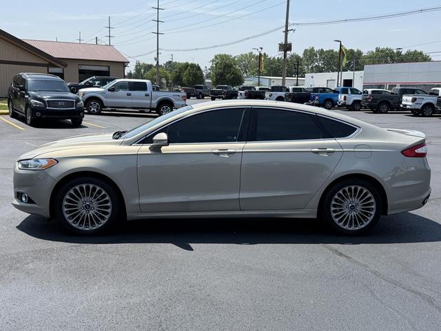 Photo of 2015 Silver Ford Fusion