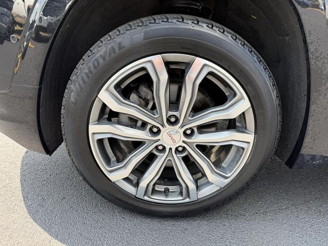 Photo of 2018 Black GMC Terrain