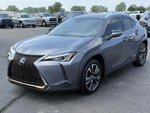 Photo of 2020 Gray Lexus UX 250h