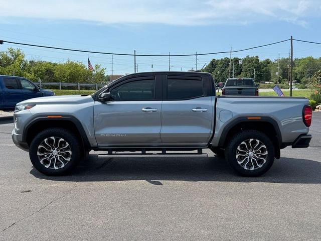 Photo of 2025 Gray GMC Canyon