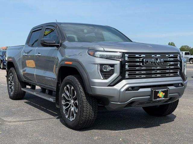 Photo of 2025 Gray GMC Canyon