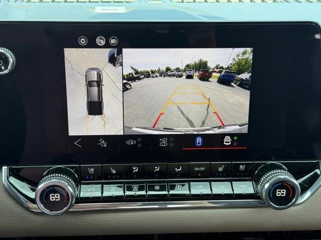 Photo of 2025 Gray GMC Canyon