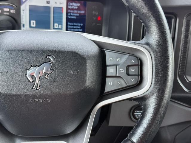 Photo of 2021 Blue Ford Bronco