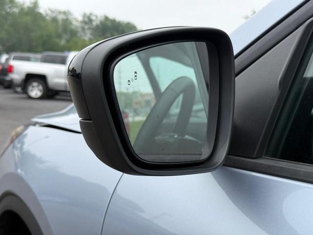 Photo of 2022 Blue Ford Escape