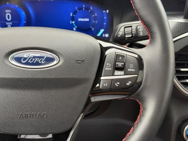 Photo of 2022 Blue Ford Escape