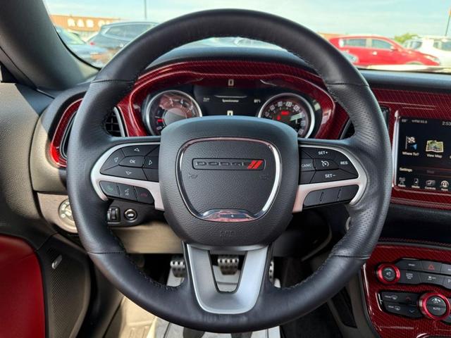 Photo of 2016 Red Dodge Challenger