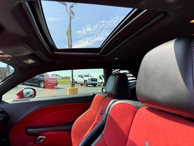 Photo of 2016 Red Dodge Challenger