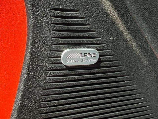 Photo of 2016 Red Dodge Challenger