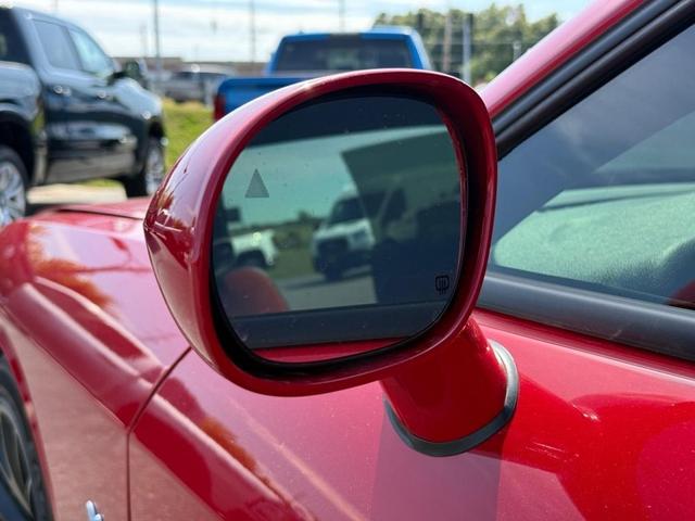 Photo of 2016 Red Dodge Challenger