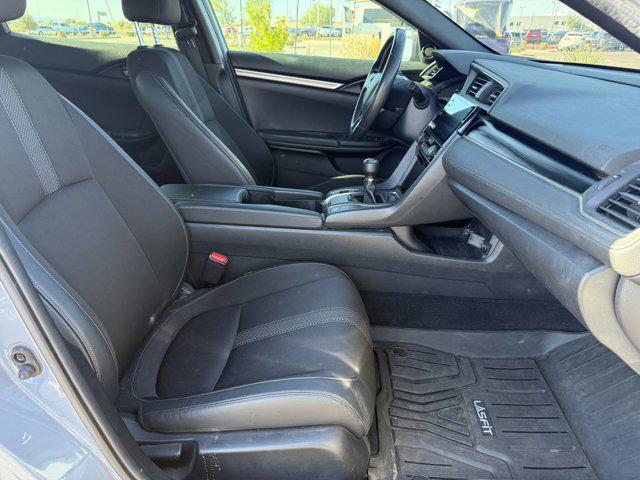 Photo of 2021 Sonic Gray Pearl Honda Civic