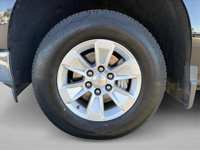 Photo of 2023 Black Chevrolet Silverado 1500