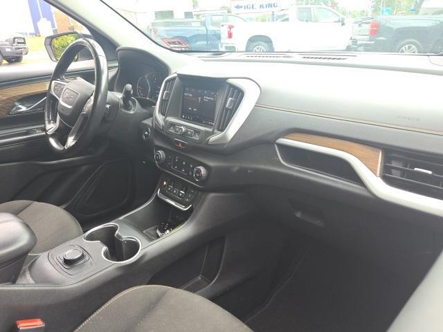 Photo of 2020 Summit White GMC Terrain