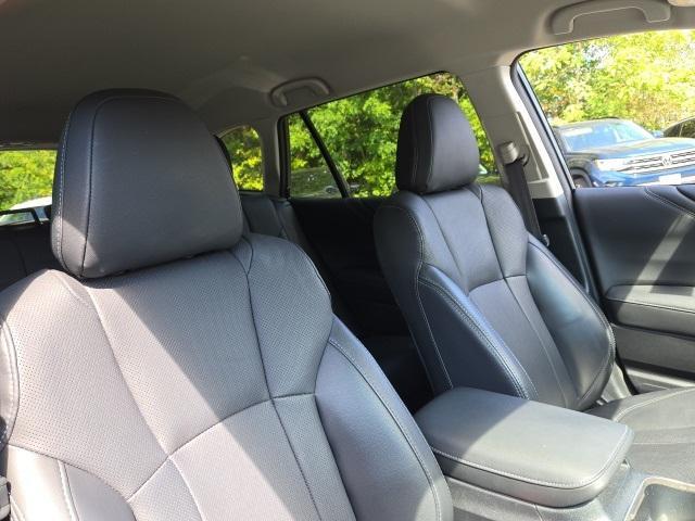 Photo of 2023 Crystal Black Silica Subaru Outback