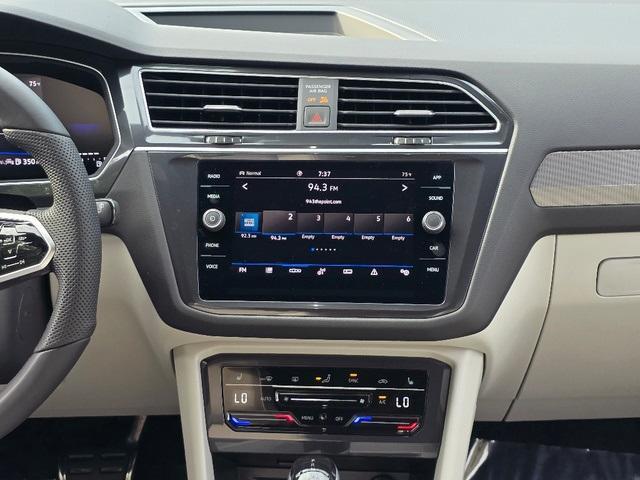 Photo of 2024 Deep Black Pearl Effect Volkswagen Tiguan