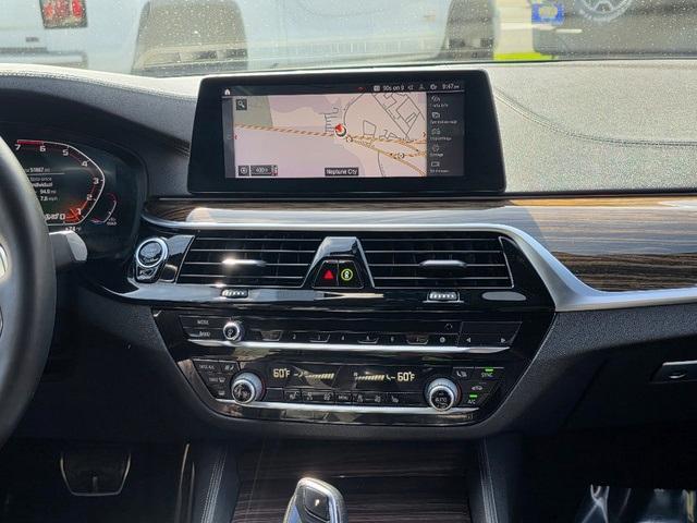 Photo of 2020 Carbon Black Metallic BMW M550