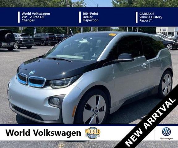Photo of 2015 Ionic Silver Metallic BMW i3
