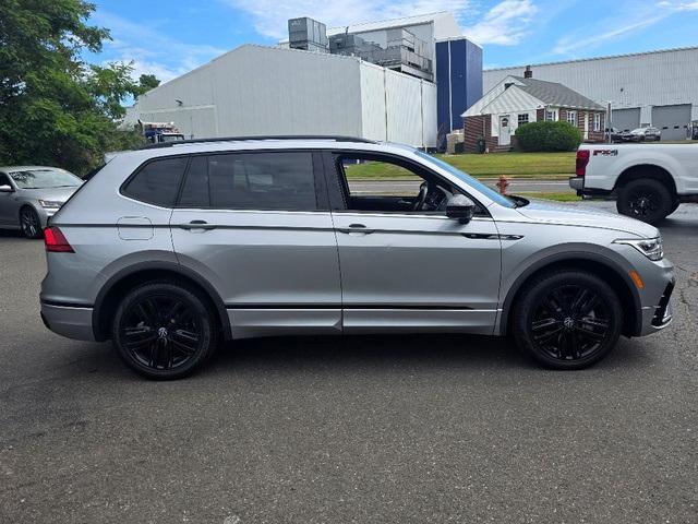 Photo of 2022 Pyrite Silver Metallic Volkswagen Tiguan