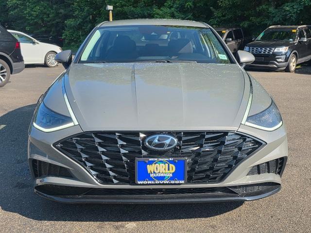 Photo of 2023 Hampton Gray Hyundai SONATA