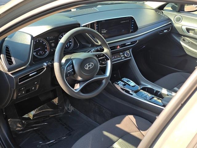 Photo of 2023 Hampton Gray Hyundai SONATA